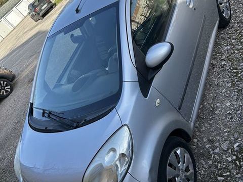 Citro&euml;n C1 1.0i Airdream Confort SensoDrive A 2009 occasion Dijon 21000