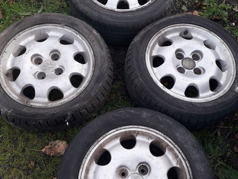 Pi&egrave;ces et &eacute;quipements Voiture Pi&egrave;ces et &eacute;quipements Voiture  occasion Saunay 37110