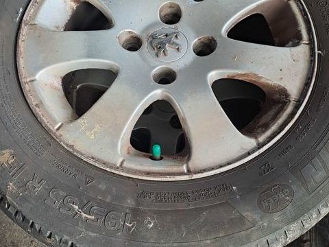 Pi&egrave;ces et &eacute;quipements Voiture Pi&egrave;ces et &eacute;quipements Voiture  occasion Amb&eacute;rieu-en-Bugey 01500