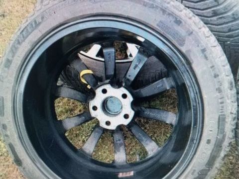 Pi&egrave;ces et &eacute;quipements Voiture Pi&egrave;ces et &eacute;quipements Voiture  occasion Bonnet 55130