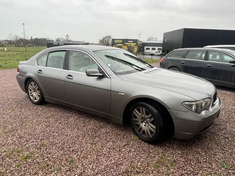 BMW S&eacute;rie 7 735i A 2001 occasion Fr&eacute;hel 22240