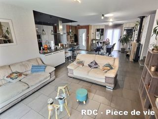  Maison � vendre 8 pi�ces 141 m�