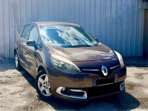 Renault Grand Sc&eacute;nic III Grand Sc&eacute;nic dCi 110 Energy eco2 Lounge 7 pl 2013 occasion N&icirc;mes 30000