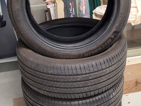 Pi&egrave;ces et &eacute;quipements Voiture Pi&egrave;ces et &eacute;quipements Voiture  occasion Brion 89400