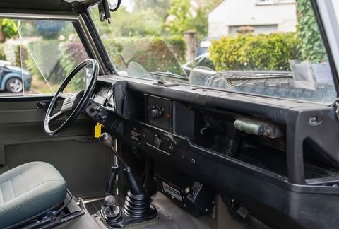 Land-Rover Defender 90 TDI station-wagon 1991 occasion M&eacute;r&eacute; 78490