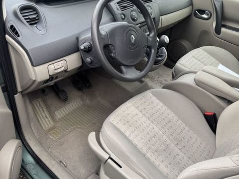 Renault Sc&eacute;nic II Scenic 1.9 dCi 120 Exception 2004 occasion Albertville 73200
