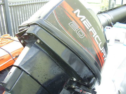 Moteurs de bateaux Moteurs de bateaux 1996 occasion Lorient 56100