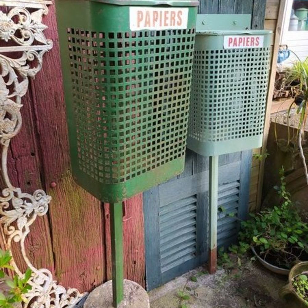 Ancienne Corbeille &agrave; Papier de Jardin Public Vintage 
