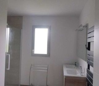  Maison � louer 4 pi�ces 92 m� Saint-yrieix-la-perche