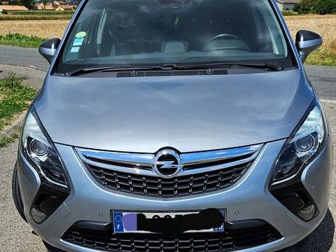 Opel Zafira Tourer 2.0 CDTI 130 ch Start/Stop ecoFLEX Edition 2013 occasion Vaulx-en-Velin 69120