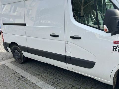 Renault Master MASTER CA TRAC F3300 L1H1 DCI 135 CONFORT 2021 occasion Rennes 35000