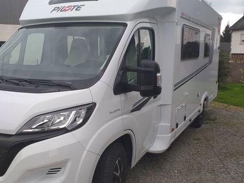 PILOTE Camping car 2022 occasion Meucon 56890
