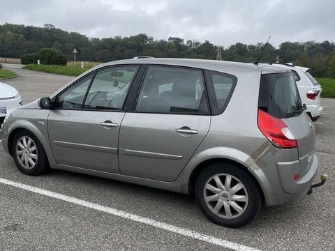 Renault scenic ii Scenic 2.0 dCi 150 Expression