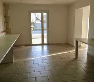 Location Autre LOCATION LOCAL COMMERCIAL 85 m² ? BERGERAC ? PARKING PRIVÉ Bergerac