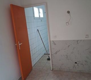  Appartement � louer 2 pi�ces 70 m� Sch�lcher