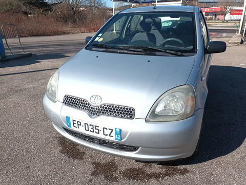 Toyota Yaris 1.3 - 87 VVT-i 2001 occasion Unieux 42240