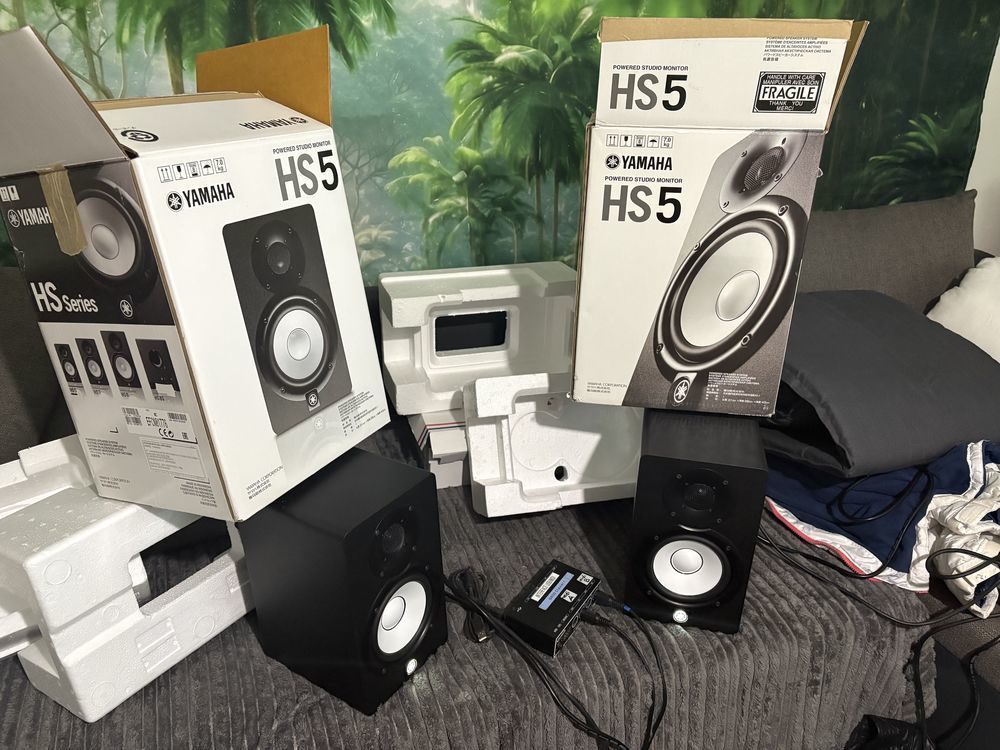 Enceintes amplifier Studio monitor HS 5 Audio et hifi
