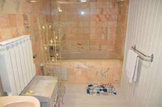  Chambre � louer 8 pi�ces 150 m�