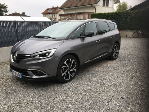 Renault Grand scenic IV Grand Scenic dCi 130 Energy Intens 2017 occasion Thonon-les-Bains 74200