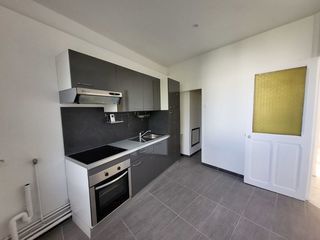  Appartement � louer 5 pi�ces 109 m�