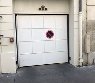  Parking / Garage à louer 9 m²