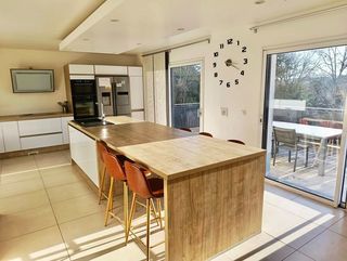  Villa � vendre 5 pi�ces 223 m�