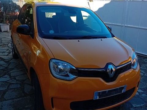 Renault Twingo III E-Tech Authentic 2022 occasion Hy&egrave;res 83400