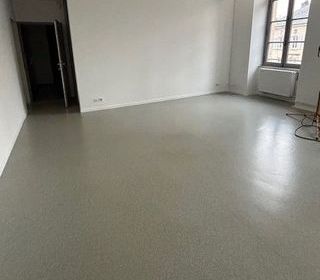  Appartement � louer 4 pi�ces 105 m�