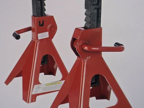 Pi&egrave;ces et &eacute;quipements Voiture Pi&egrave;ces et &eacute;quipements Voiture  occasion Moffans-et-Vacheresse 70200