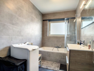  Appartement � louer 2 pi�ces 70 m�