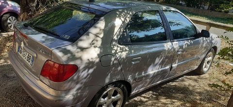 Citro&euml;n Xsara 1.6i 16V Exclusive 2002 occasion Draguignan 83300