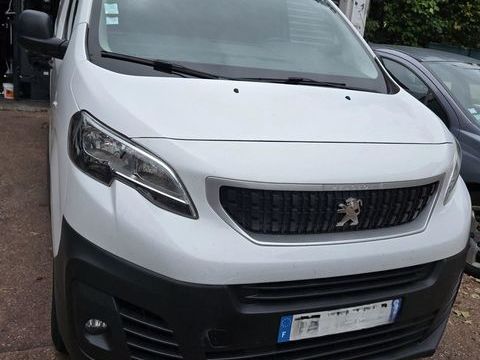 Peugeot Expert EXPERT FGN TOLE STANDARD BLUEHDI 115 S&S BVM6 PREMIUM 2018 occasion &Eacute;cully 69130