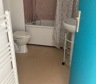  Appartement à louer 2 pièces 33 m²