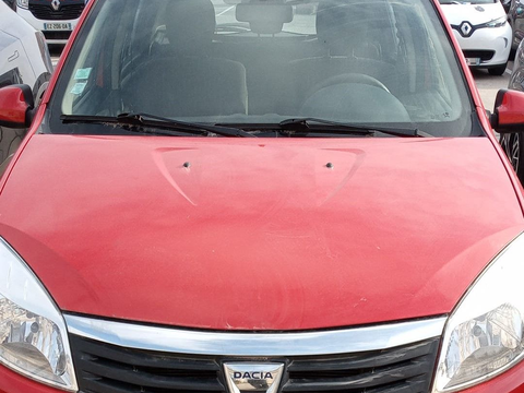 Dacia Sandero 1.2 16V 75 Silver Line 2012 occasion Bagnols-en-For&ecirc;t 83600