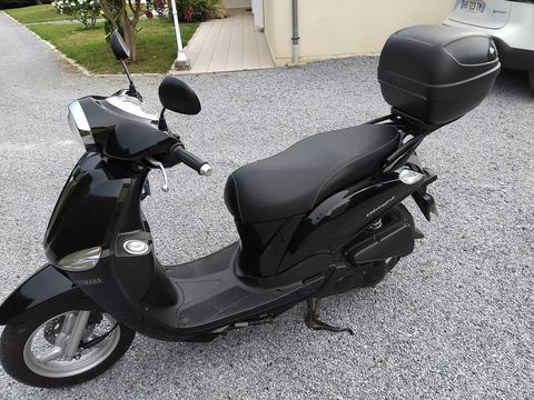 Scooter YAMAHA 2014 occasion Siros 64230