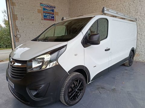 Opel Vivaro VIVARO CA F2900 L2H1 1.6 CDTI 145 CH BITURBO ECOFLEX S/S PACK CLIM + 2017 occasion Secondign&eacute;-sur-Belle 79170