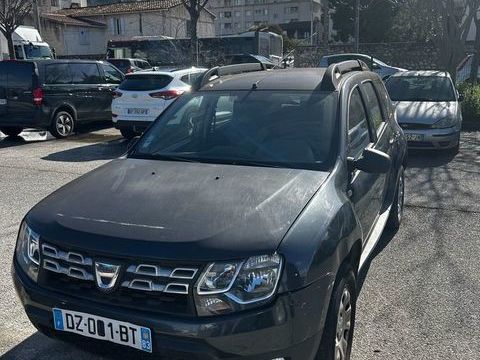 Dacia Duster 1.5 dCi 110 E6 4x2 Laur&eacute;ate 2016 occasion Marseille 13010