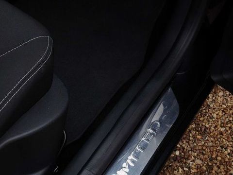 Renault Clio IV Clio 1.2 16V 75 Limited 2015 occasion Jou&eacute;-l&egrave;s-Tours 37300