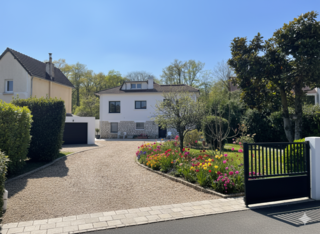  Villa � vendre 8 pi�ces 230 m�