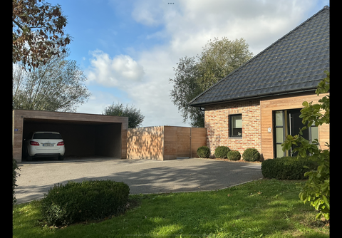   Pavillon contemporain de plain-pied Maison - 6 pi�ce(s) - 140 m�