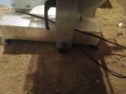 TRANCHEUR A JAMBON PROFESSIONNEL 150 22100 Dinan