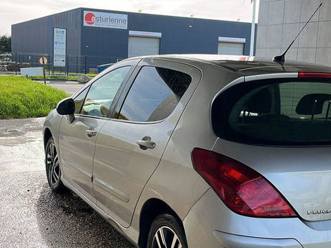 Peugeot 308 1.6 Bioflex 110ch Premium Pack 2008 occasion Carbon-Blanc 33560