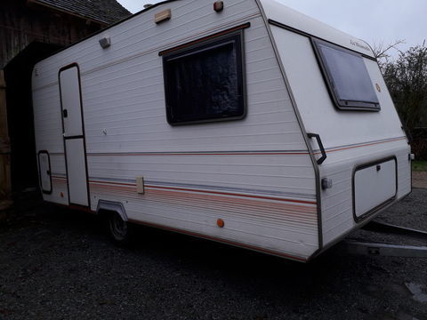 LA MANCELLE Caravane 2016 occasion Cherr&eacute; 72400