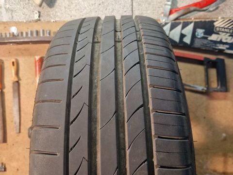 Pi&egrave;ces et &eacute;quipements Voiture Pi&egrave;ces et &eacute;quipements Voiture  occasion Puymoyen 16400