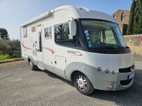 Camping car Camping car 2011 occasion VILLECROZE 83690