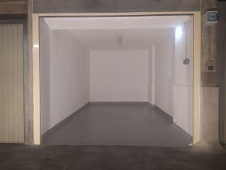  Parking / Garage � louer 13 m�