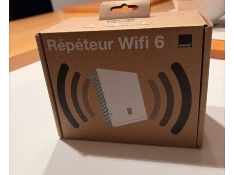 R�p�teur WiFi 6 Orange Neuf (Pas d'envoi) 50 Antibes (06)