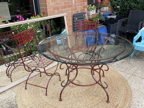 Vends table salle à manger et ses chaises  Marquette-lez-Lille (59)