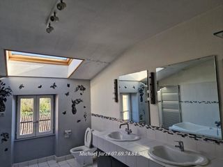  Appartement � vendre 5 pi�ces 137 m�