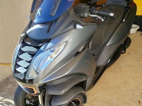 Scooter PEUGEOT 2014 occasion V&eacute;rargues 34400